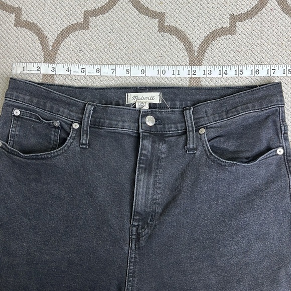 Madewell The High-Rise Slim Crop Boyjean raw hems washed black jeans - Picture 3 of 15